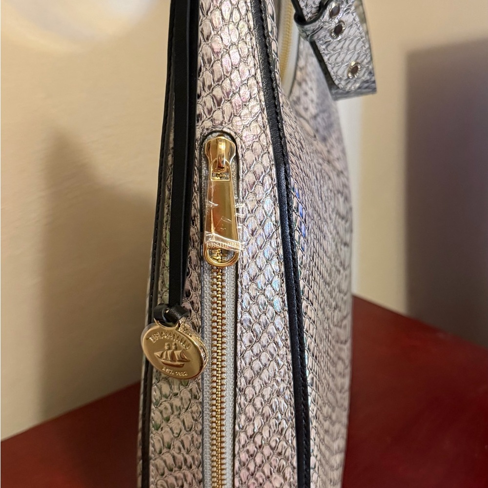 Brahmin Mullberry Potion Cimorene Tabitha and Ady wallet - Picture 4 of 12